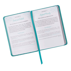 One-Minute With God for Women – 365 Daily Devotions for Encouragement & Faith